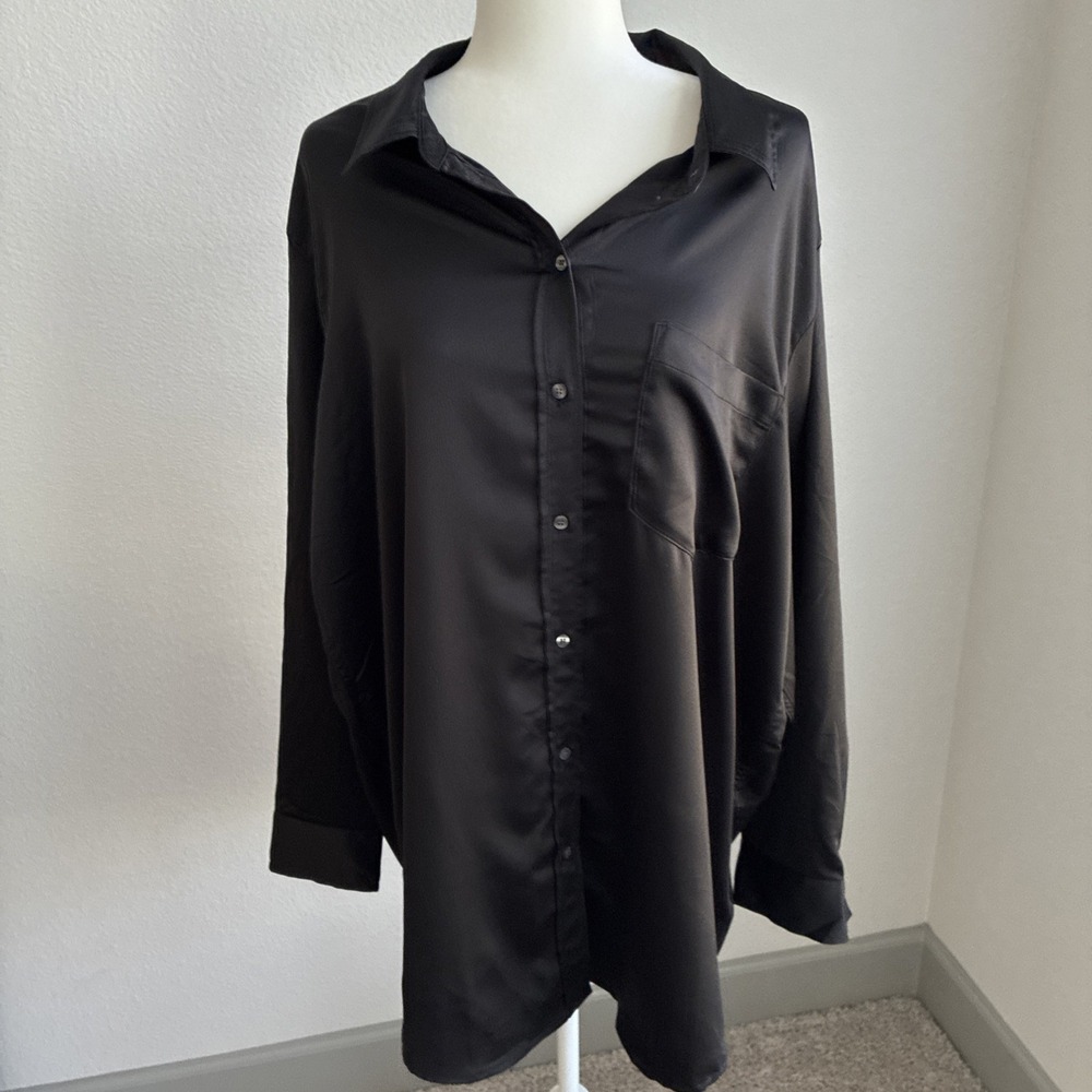 GAP Women's Black Satin Boyfriend Button Down Shirt Size XXL 2XL Classic Career
